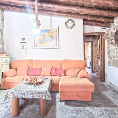 2 Bedrooms House At Tatil Evi