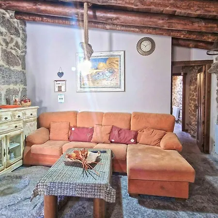 Tatil Evi 2 Bedrooms House At